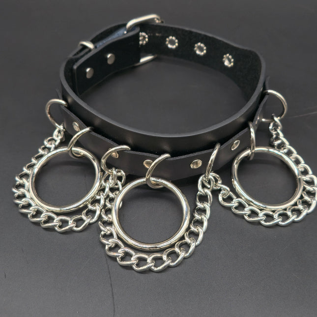 FCK134 GENUINE LEATHER  1 3/4" WIDE CHAIN RING BONDAGE CHOKER