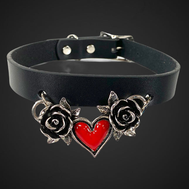 FCK210 3/4" WIDE GOTH ROSE AND HEART CHOKER