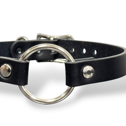 FCK226 MIDDLE O RING (1 1/4")  BLACK 3/4" LEATHER BUCKLE CHOKER