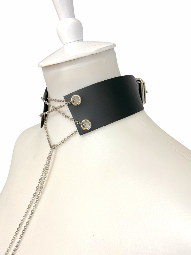 FCK256 LACE TIE GROMMET CHOKER