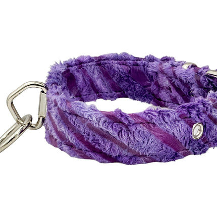 FCK266FZ FUZZY FURRY ZEBRA BONDADE CHOKER