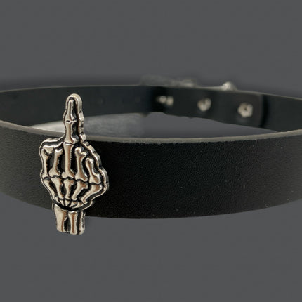 FCK287 3/4" CHOKER WITH METAL FUCK OFF CONCH