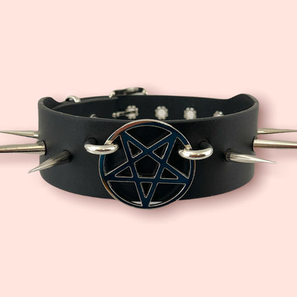 FCK335- 2" PENTAGRAM 1 3/4" CHOKER SPIKE