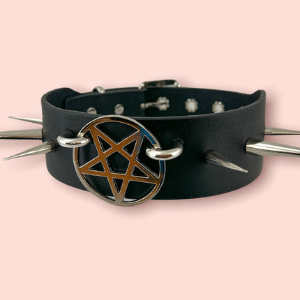 FCK335- 2" PENTAGRAM 1 3/4" CHOKER SPIKE