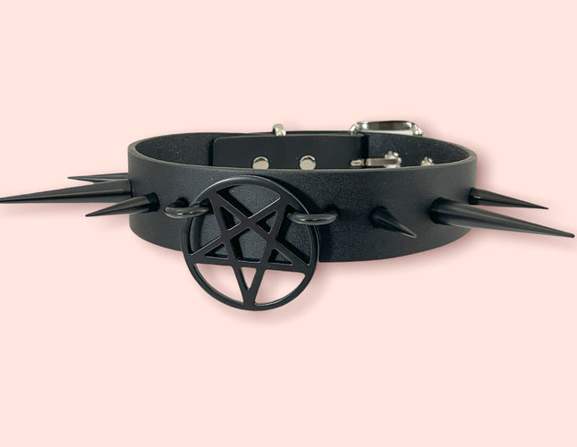 FCK340- 2" PENTAGRAM 1 1/4" CHOKER SPIKE