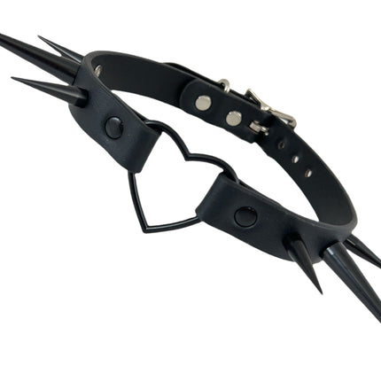 FCK356 HEART WIDE CHOKER PIN SPIKE