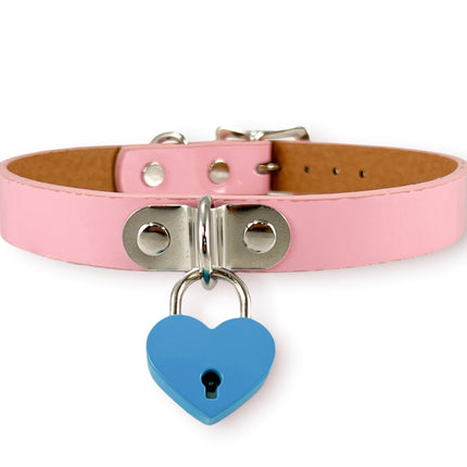 FCK372 HEART LOCK