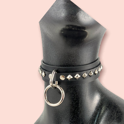 FCK395 1 1/8" BLACK LEATHER CHOKER WITH ONE 1