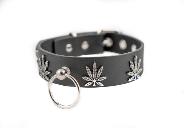 FCK436 GANJA LEAF BONDAGE