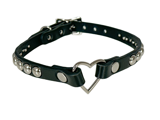 FCK440  LEATHER 1/2" SKINNY ROUND STUDDED HEART CHOKER