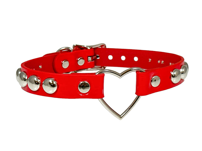 FCK450 PATENT 3/4" ROUND STUDDED LARGE HEART CHOKER