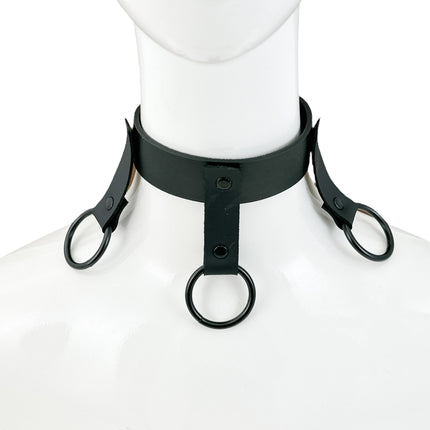 FCK516   LEATHER 1 1/4" CHOKER WITH 1" HANGING RING BONDAGE CHOKER
