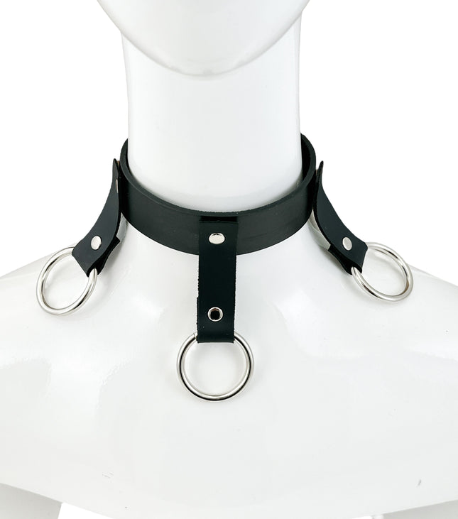 FCK516   LEATHER 1 1/4" CHOKER WITH 1" HANGING RING BONDAGE CHOKER