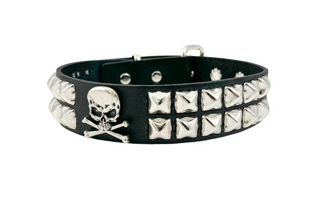 FCK530  STUDDED SKULL CHOKER