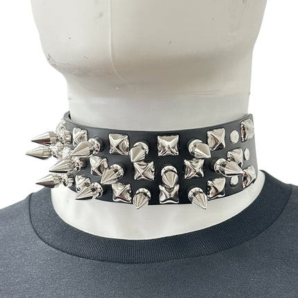 FCK547 1" SPIKE  LARGE PYRAMID STUDDED 1 3/4"  CHOKER