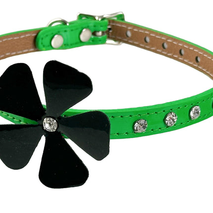 FCK558P PATENT FLOWER RHINESTONE  CHOKER
