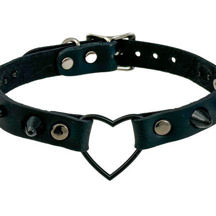 FCK562 STUDDED UK 77 HEART SPIKE CHOKER