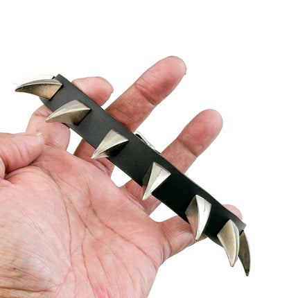 FCK595  9 CLAW SPIKE CHOKER