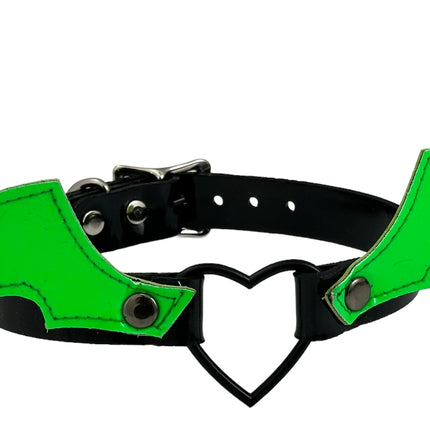 FCK600 BAT HEART RING  PATENT NEON BONDAGE CHOKER