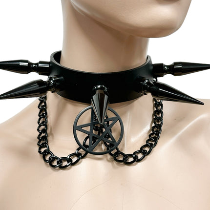 FCK614 SPIKE XL WITH PENTAGRAM CHOKER