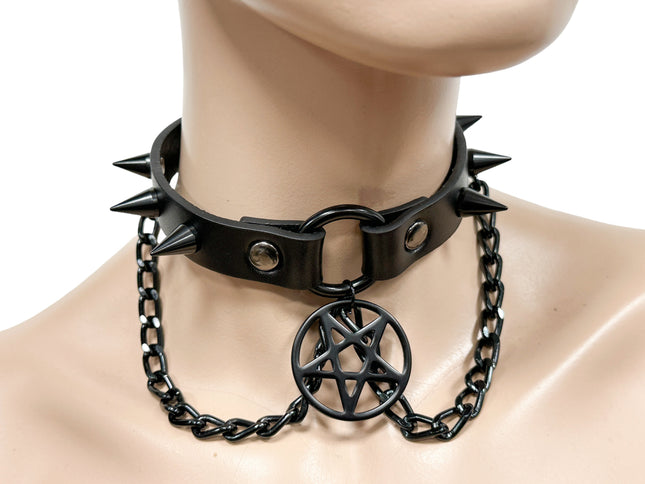 FCK615 SPIKE CONE  WITH PENTAGRAM CHOKER