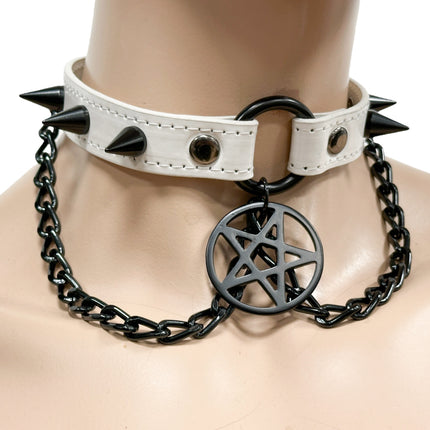 FCK615WHITE-BS  SPIKE CONE  WITH PENTAGRAM CHOKER
