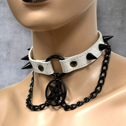 FCK615WHITE-BS  SPIKE CONE  WITH PENTAGRAM CHOKER