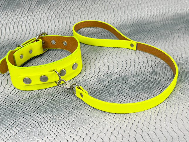 FCK654M-LEASH  D RING WIDE BONDAGE LARGE RIVET VEGAN CHOKER