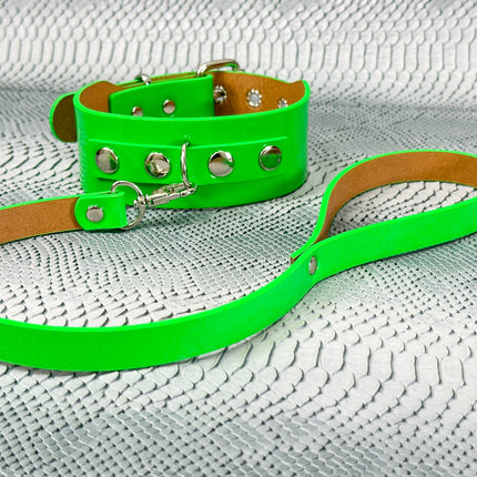FCK654P-LEASH  PATENT NEON D RING WIDE BONDAGE LARGE RIVET  CHOKER