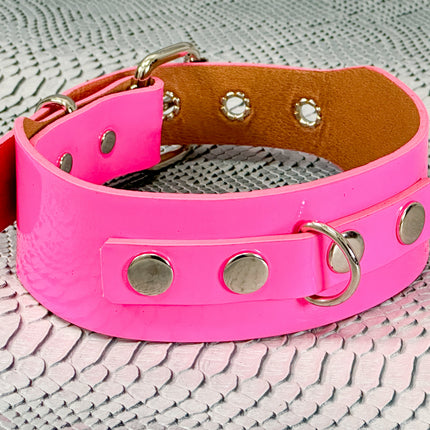 FCK654P  PATENT NEON D RING WIDE BONDAGE LARGE RIVET  CHOKER