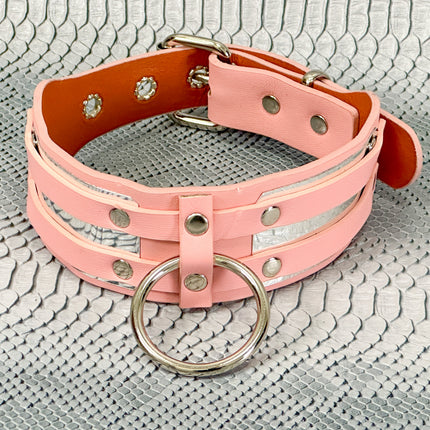 FCK655M-METAL PLATE  D RING WIDE BONDAGE LARGE RIVET VEGAN CHOKER