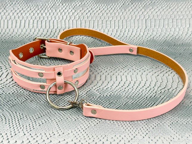 FCK655M-LEASH METAL PLATE  D RING WIDE BONDAGE LARGE RIVET VEGAN CHOKER