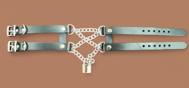 FCK653SQ  LOCK CHAIN CHOKER