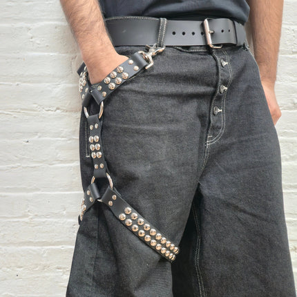 FL101RND ROUND STUDDED THIGH HARNESS GARTER GENUINE LEATHER