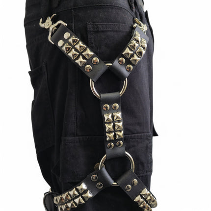 FL152  STUDDED LEG HARNESS GENUINE LEATHER