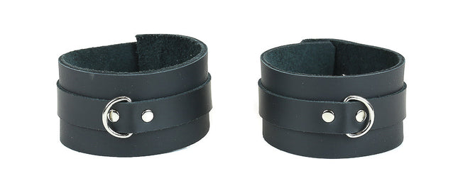 FMA103L-LEASH PAIR OF 3" WIDE LEATHER ANKLE CUFF