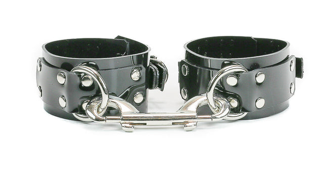 FMH109VN D RING VINYL HANDCUFF