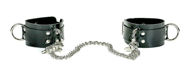 FMH114VN LARGE D RING VINYL HANDCUFF WITH CHAIN