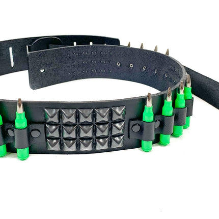 GS102BS GUITAR STRAP WITH BLACK PYRAMID STUDS AND BULLETS