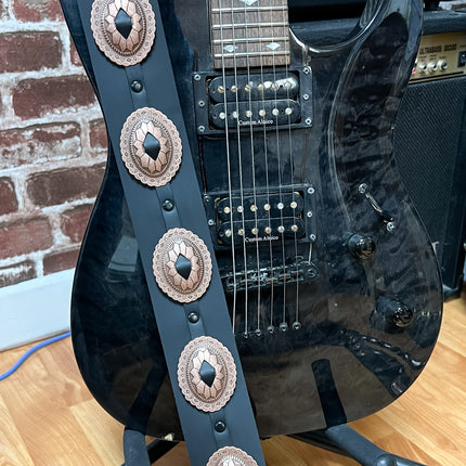 GS300 CONCHO STRAP