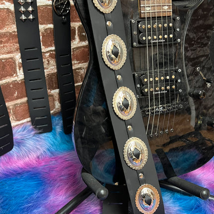 GS300 CONCHO STRAP