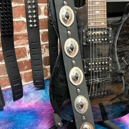 GS300 CONCHO STRAP