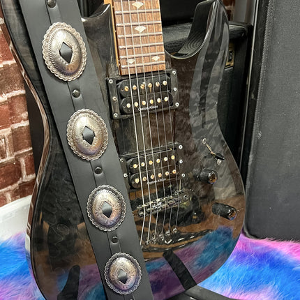 GS302 CONCHO STRAP