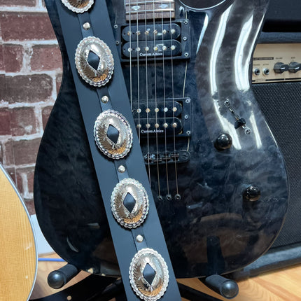 GS302 CONCHO STRAP