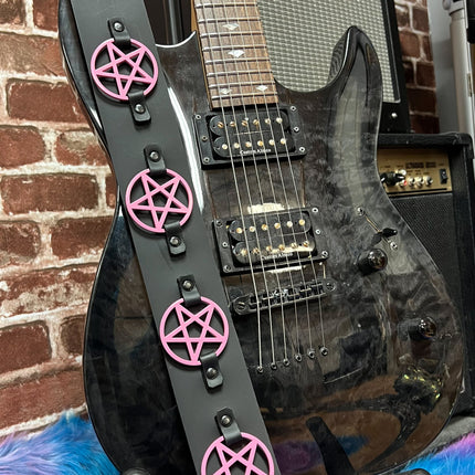 GS305 PENTAGRAM GUITRA STRAP