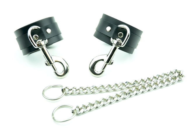 HC103 HANDCUFF WITH SMALL KEY HOLDER