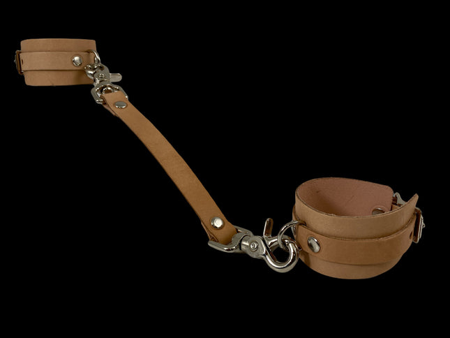 FMH118 2 1/2 " LEATHER HANDCUFF 8" LEATHER HEAVY