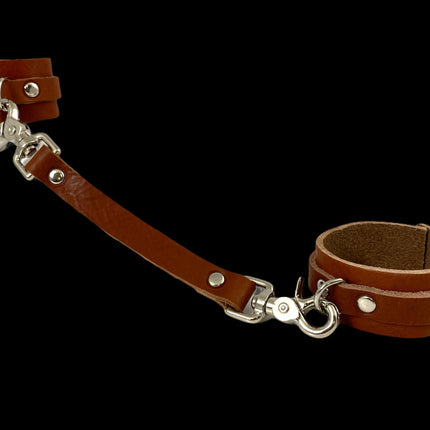 FMH118 2 1/2 " LEATHER HANDCUFF 8" LEATHER HEAVY