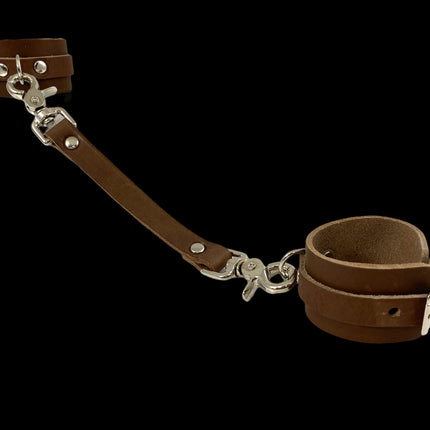 FMH118 2 1/2 " LEATHER HANDCUFF 8" LEATHER HEAVY
