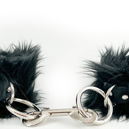 HC135 FUR BONDAGE LEATHER HANDCUFF